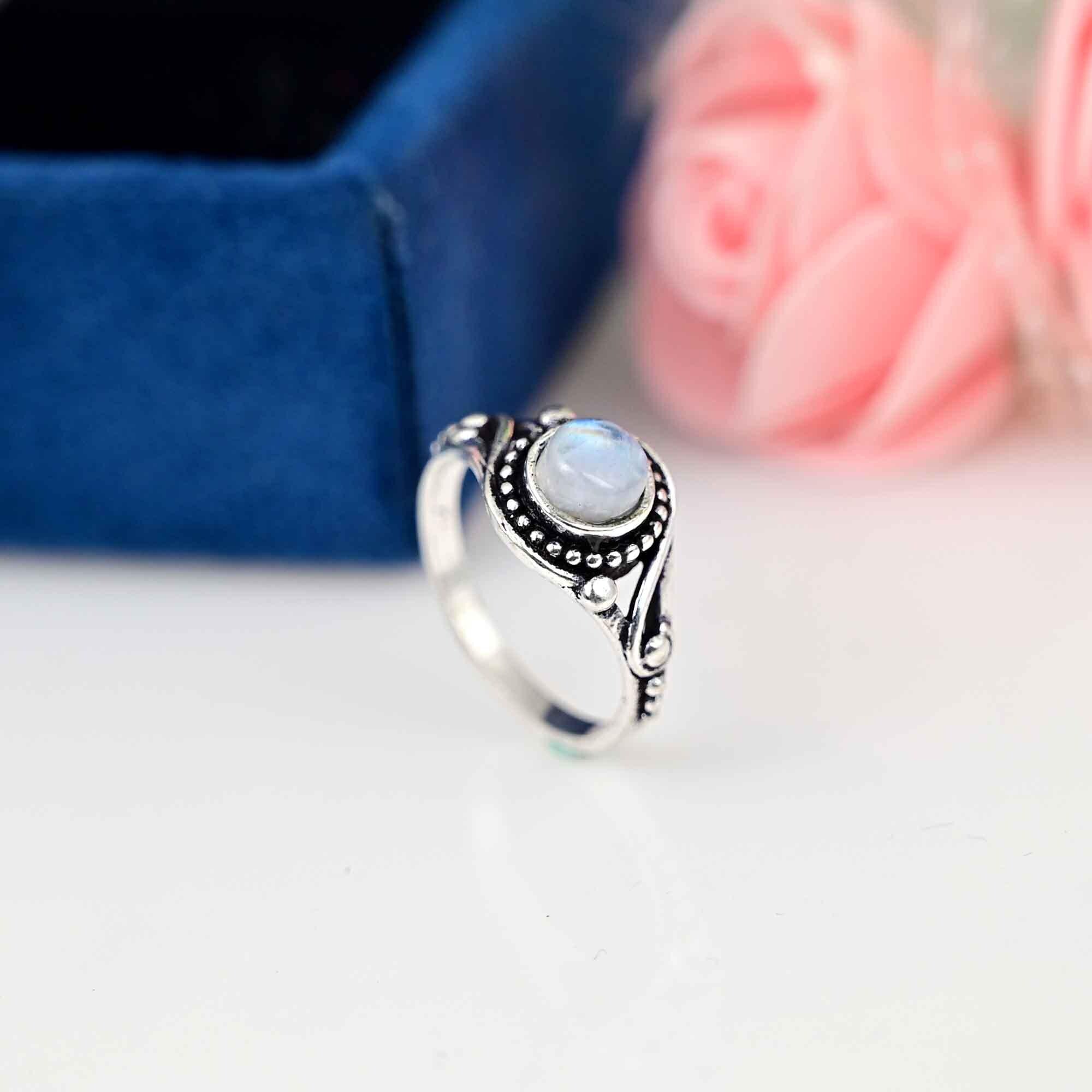 Silver Moonstone Ring, Sterling Silver Ring, Statement Ring, Dainty Ring, Stackable Ring, Wedding Ring, Gift For Sis, Gift For Mom