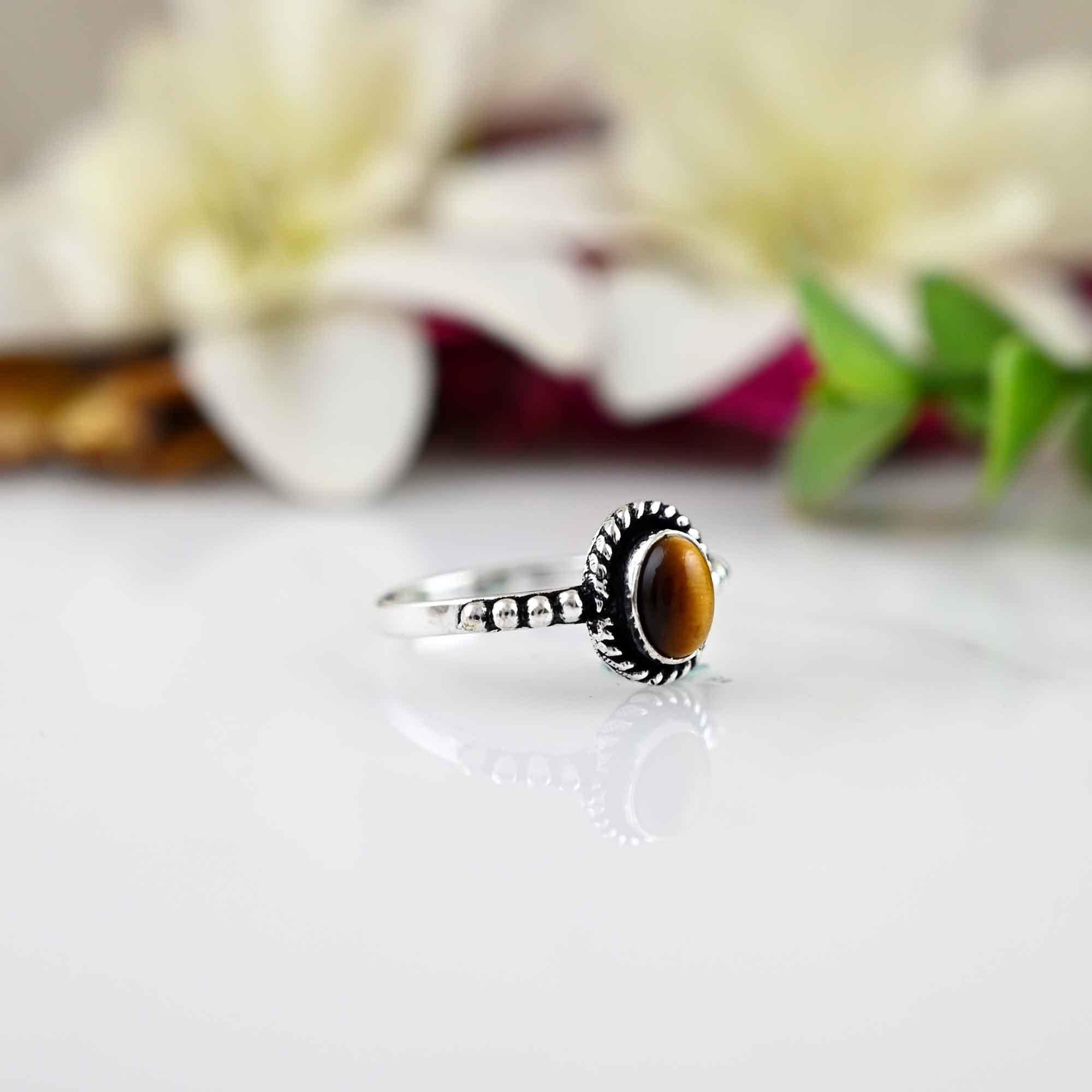 Natural Tiger's Eye Sterling Silver Rings for Women, Statement Ring Gift For Her Birthday Gift For Mom, Oval Shape Tiger Stone, Silver Rings