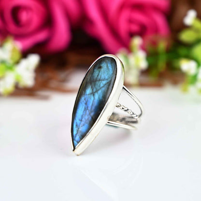 Sterling Silver Labradorite Ring, Pear Labradorite Ring, cool silver ring, Teardrop ring,  Anniversary gift, gift for her, Gift for wife