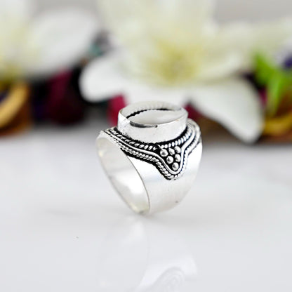 925 Sterling Silver Cowrie Shell Ring- Beach Jewelry, Statement Ring, Boho Silver Ring, Cowrie  Ring, Engagement Ring, Gifts for Her