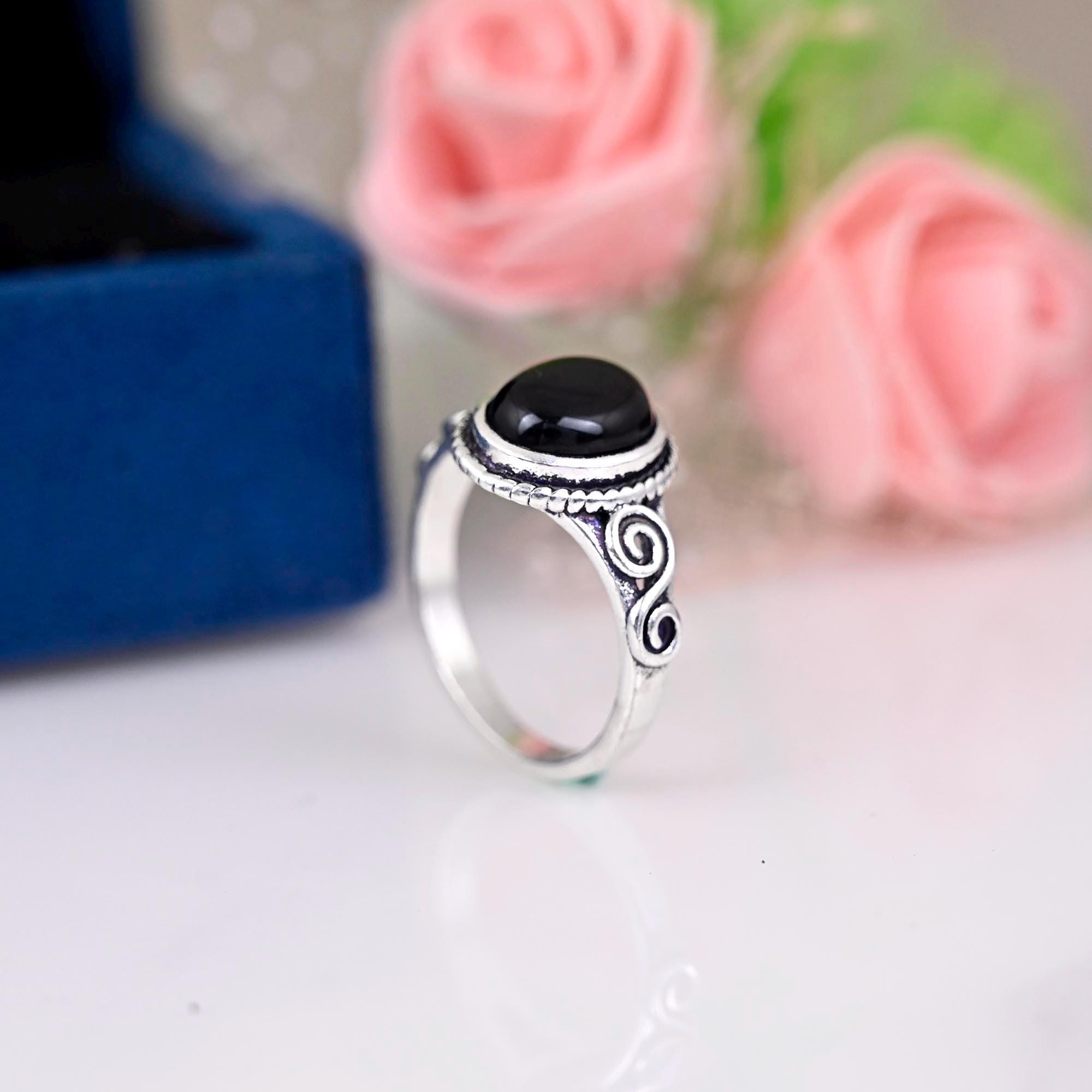 Black onyx ring, Silver onyx ring, Oval Stone Ring, Sterling onyx ring, Onyx stone ring, Onyx jewelry, Black stone ring, Gift for her