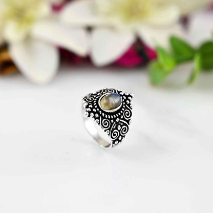 Labradorite Ring, Minimalist Ring, 925 Silver Ring, Dainty Ring, Midi Ring, Natural Labradorite, Blue Fire Labradorite, Women Ring, Gift Her