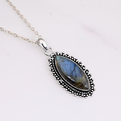 Labradorite Pendant, Sterling Silver, Labradorite Jewelry, Blue Stone Pendant, Flashy Blue Labradorite Unique, Birthstone Jewelry,