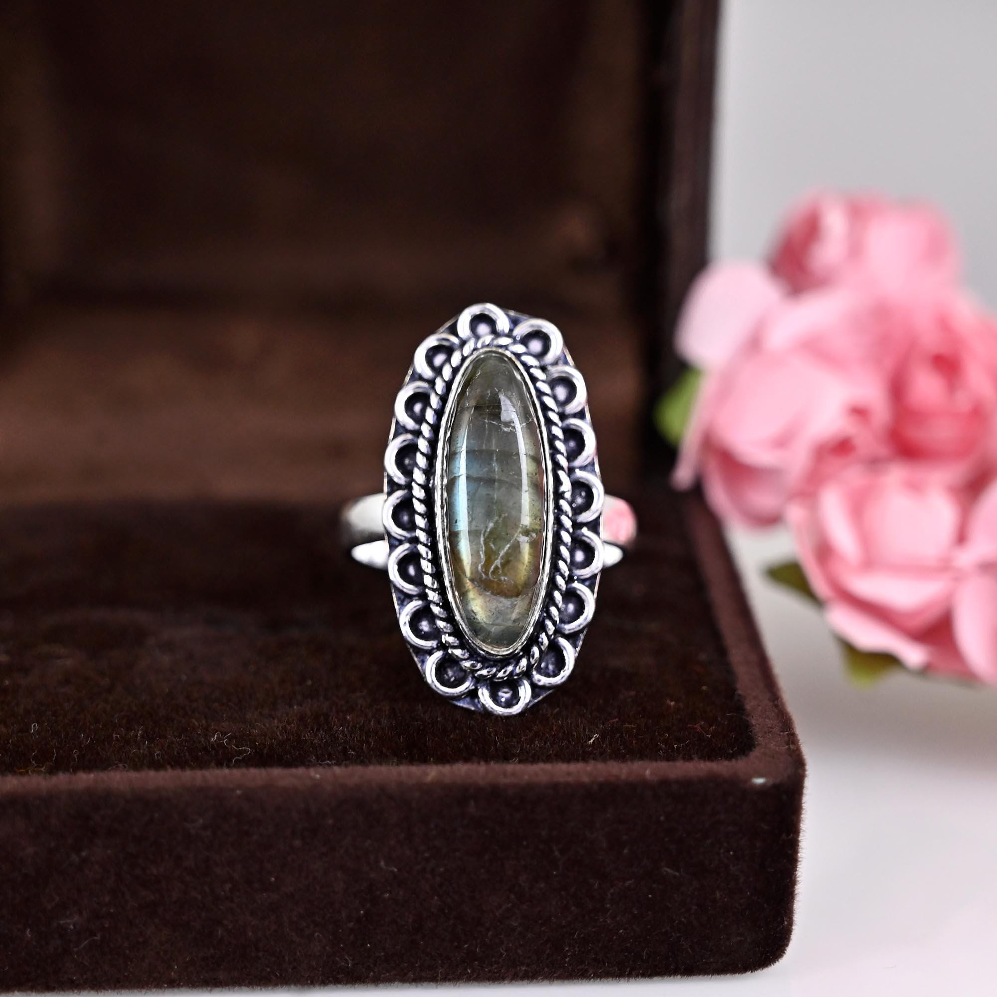 Oval Labradorite Ring, Boho Silver Ring, Genuine Labradorite Ring, Labradorite Silver Ring, Labradorite Ring, Statement Ring Gift,