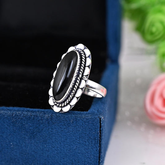 Black Onyx Ring, Large Black Onyx Ring, Black Onyx Jewelry, Gemstone Jewelry, Natural Stone, Cocktail Ring, Silver Black Onyx Ring, Gift