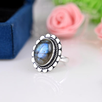 Rainbow Labradorite Crystal Ring, Labradorite Sterling Ring, Gemstone Ring, Sterling Silver 925 Handmade Jewelry