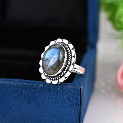 Rainbow Labradorite Crystal Ring, Labradorite Sterling Ring, Gemstone Ring, Sterling Silver 925 Handmade Jewelry