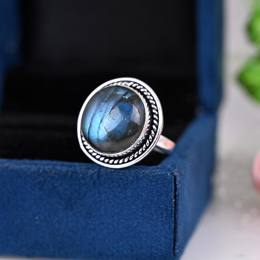 Labradorite Ring Labradorite Silver Ring 925 Sterling Silver Ring Gemstone Ring, Handmade Ring, Birthstone Ring , Everyday Jewelry