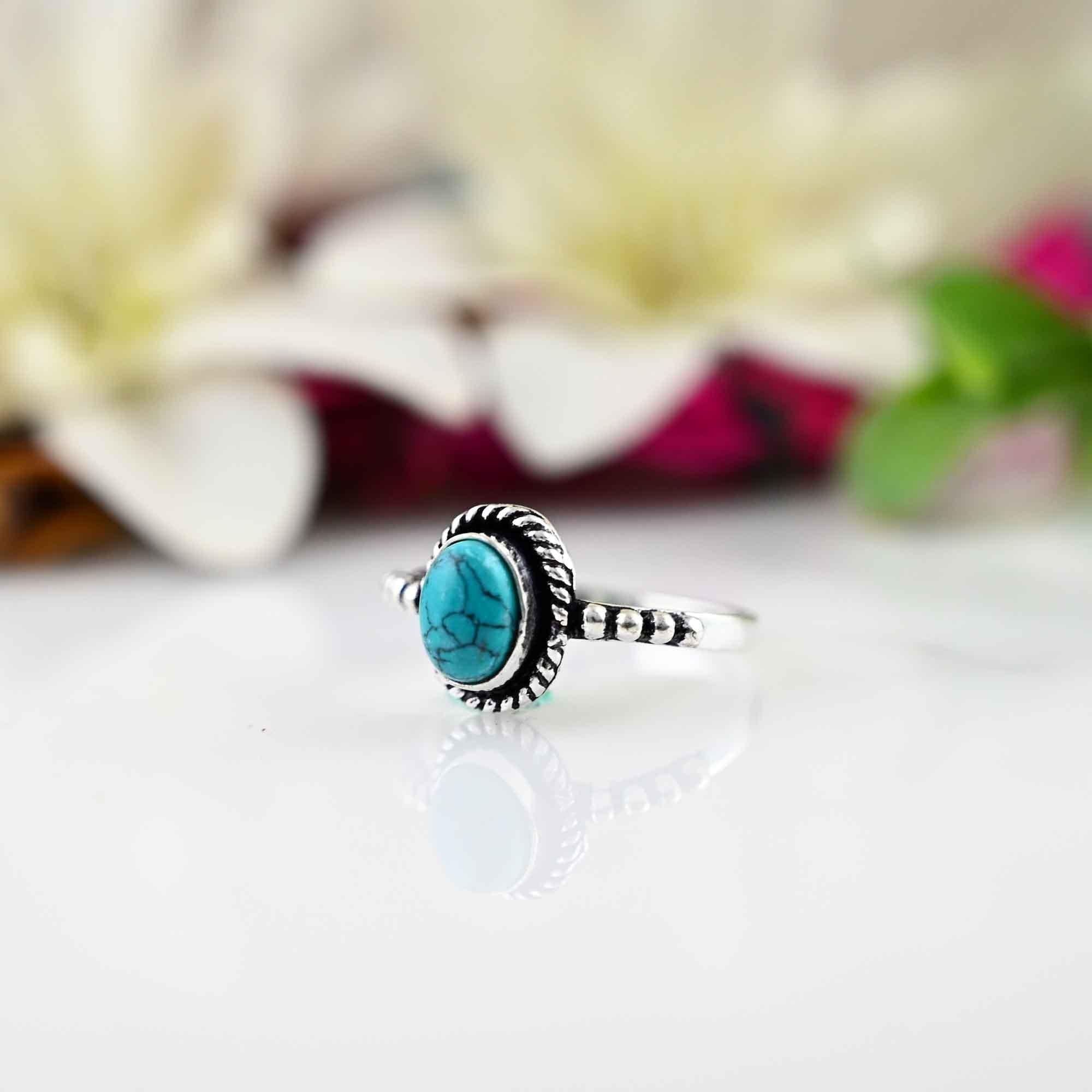 Turquoise ring, unique silver ring, everyday rings, birthday gift for her, gift ideas, turquoise jewelry, girfriend gift, gift for her,