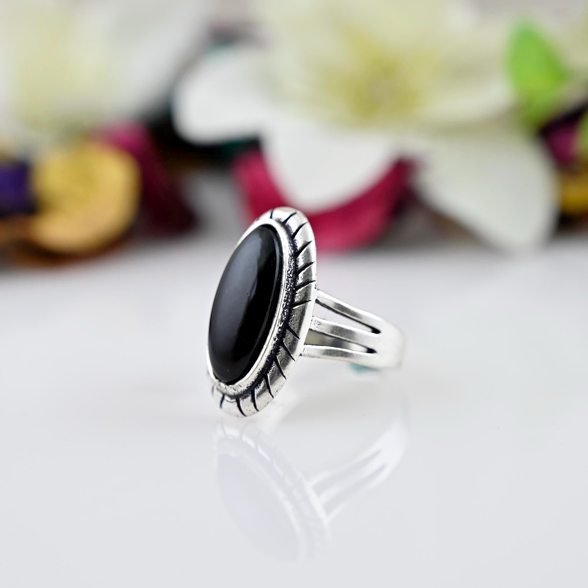 Black Onyx Ring, Women's Onyx Ring, Onyx Ring, Onyx Engagement Ring, Silver Onyx Ring, Mother's Day Gift, Black Stone Ring, Gold Onyx Ring