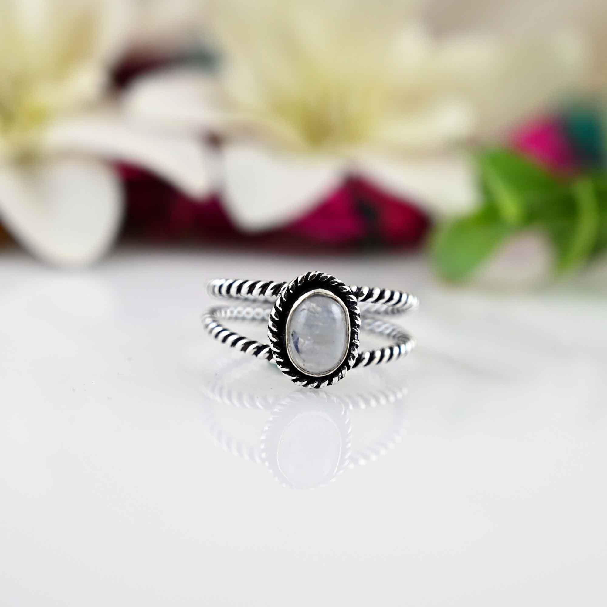 Genuine Rainbow Moonstone Ring, Moonstone Silver Ring, Moonstone Statement Ring, Boho Ring, Dainty Moonstone Ring, Delicate Silver Ring