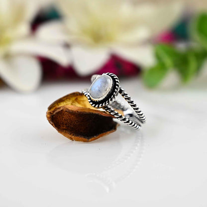 Genuine Rainbow Moonstone Ring, Moonstone Silver Ring, Moonstone Statement Ring, Boho Ring, Dainty Moonstone Ring, Delicate Silver Ring