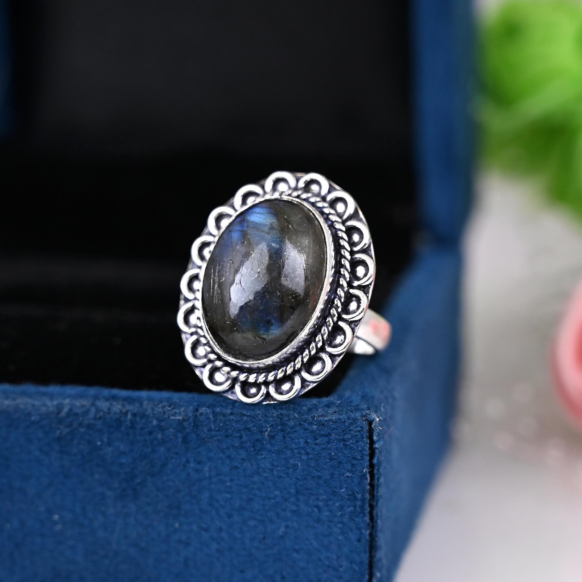 Natural Labradorite Ring, 925 Solid Sterling Silver Ring, Boho Ring, Oval Labradorite Ring, Ring for Women, Silver Ring, Designer Ring